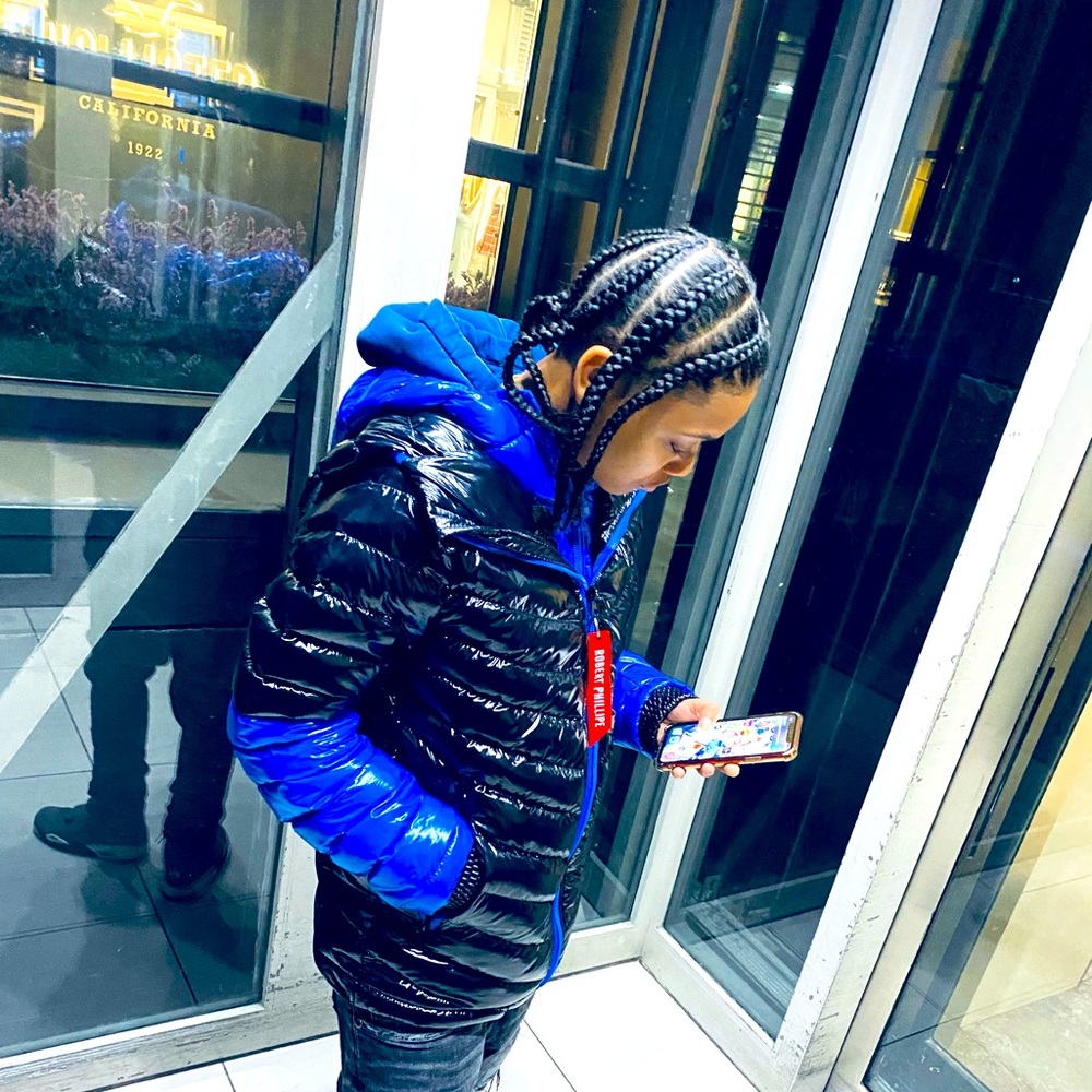 only have worn twice up for sale $350 rapper coat high fashion